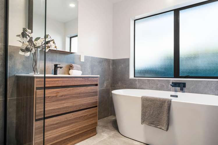 9 Freelance Terrace Pahurehure_21
