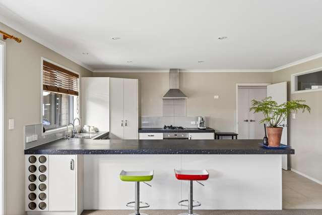 45 Sterling Park Lytton West_4