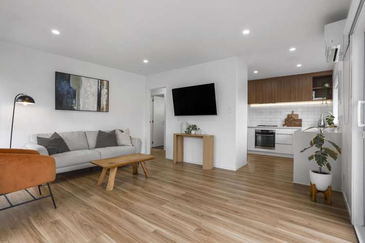 2/60 Chartwell Avenue Glenfield_2