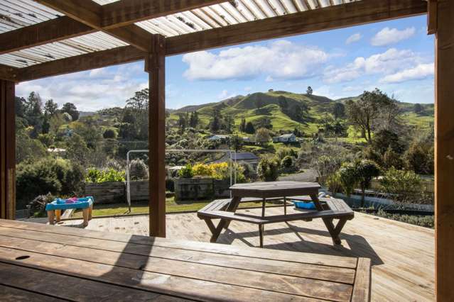 2 Cambridge Road Waihi_3