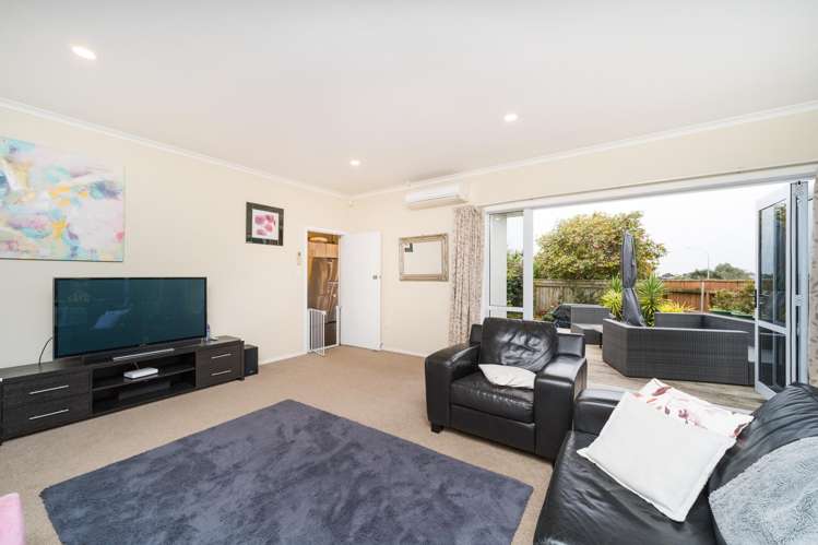 1 Williams Terrace Fitzherbert_7