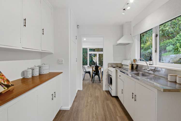 6 Gilmour Terrace Lyttelton_5