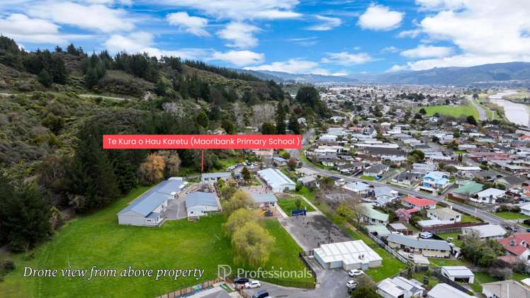 11 Monarch Grove Maoribank_17