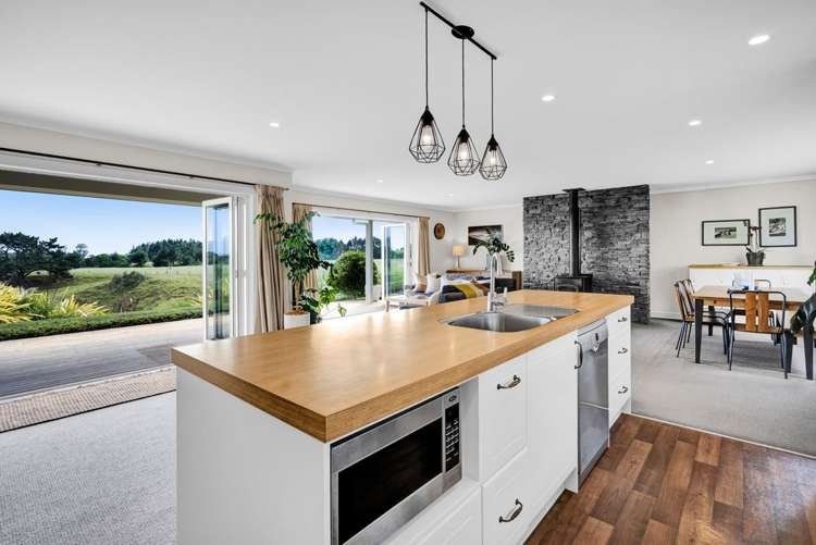 167 Henwood Road Bell Block_8