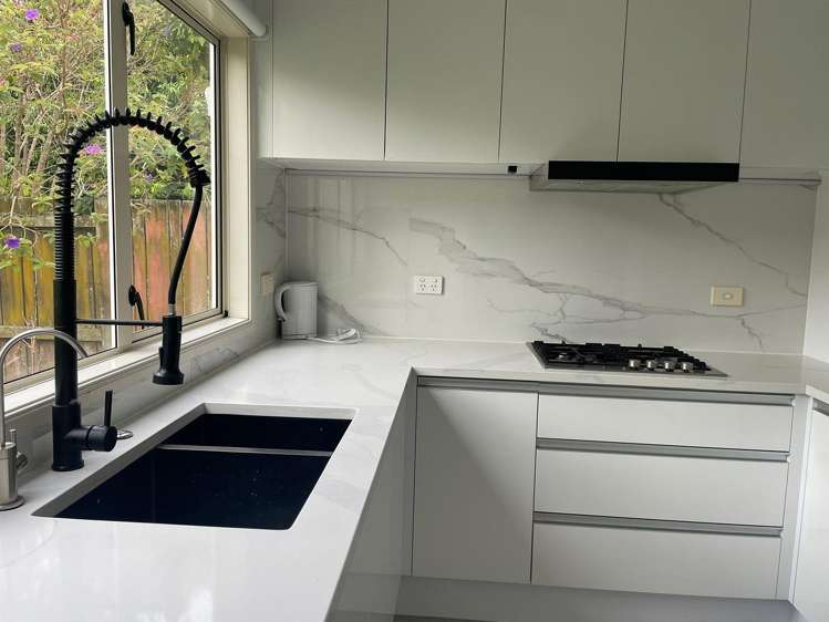 3 Dainton Place New Lynn_9