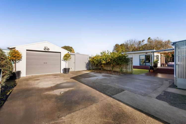 16 Karaka Street Hawera_28