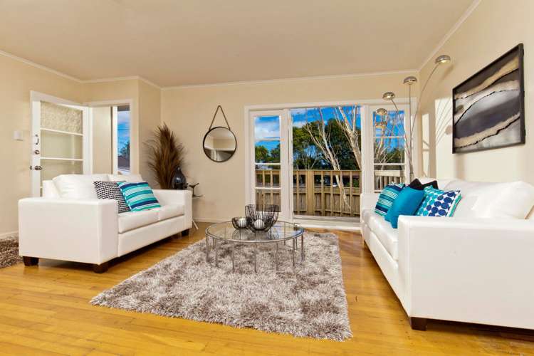 2/7 Vera Road Te Atatu South_12