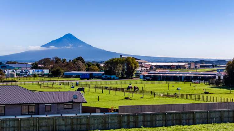38 A,B,C,D Fantham Street Hawera_3