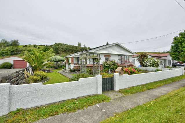 176 Kana Street Mataura_2