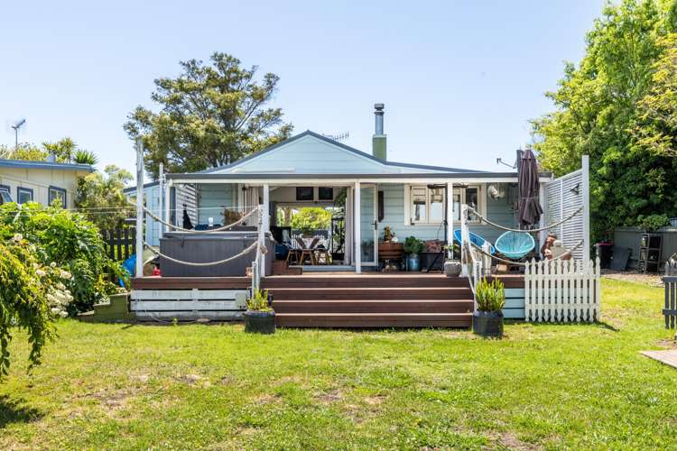 20 Shrimpton Road Haumoana_16