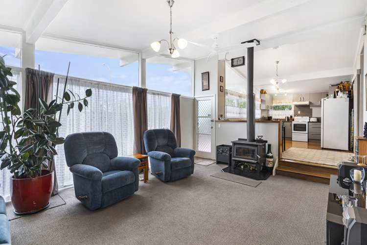 20 Swallow Drive Manurewa_5