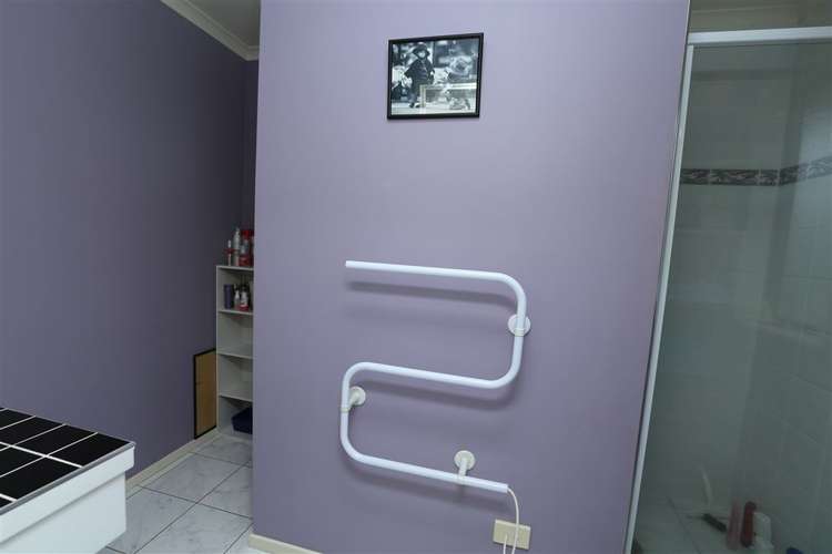 4 Taunton Court Huntington_10