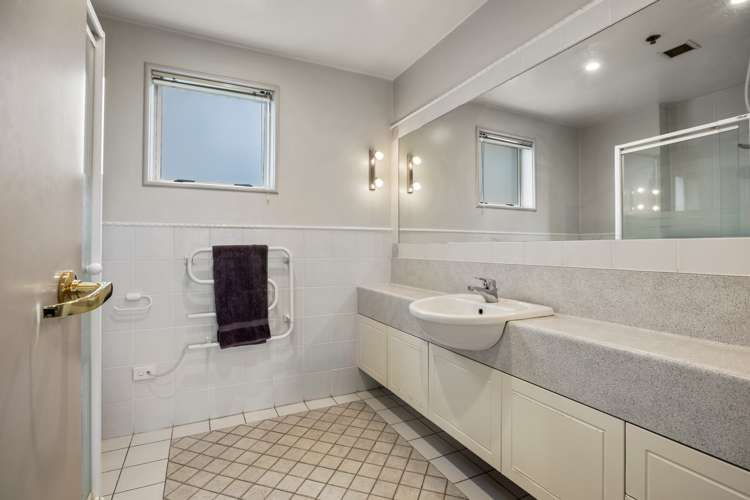 2d/18 Joseph Banks Terrace Remuera_9