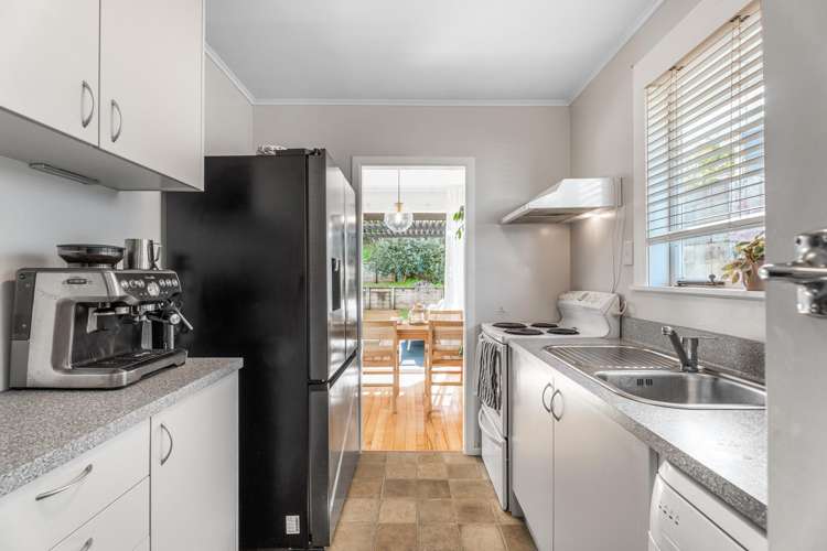 33 Mulgan Street_4