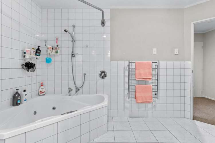 2/32 Glendhu Road Bayview_12