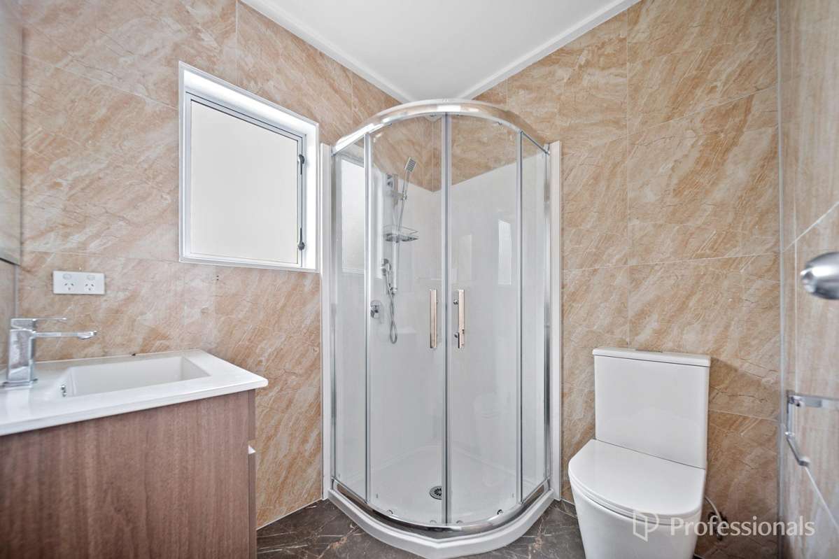 90A Alfriston Road_3