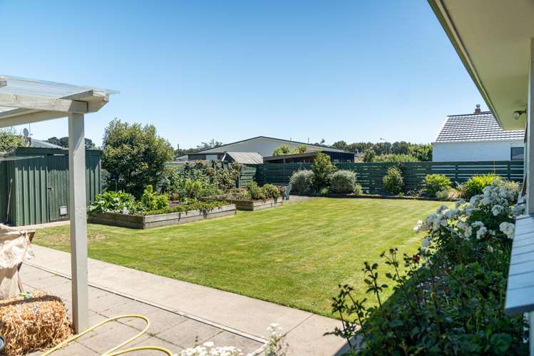 534 Queens Drive Rosedale_15