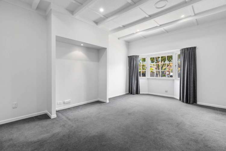 29 Queensway Three Kings_9