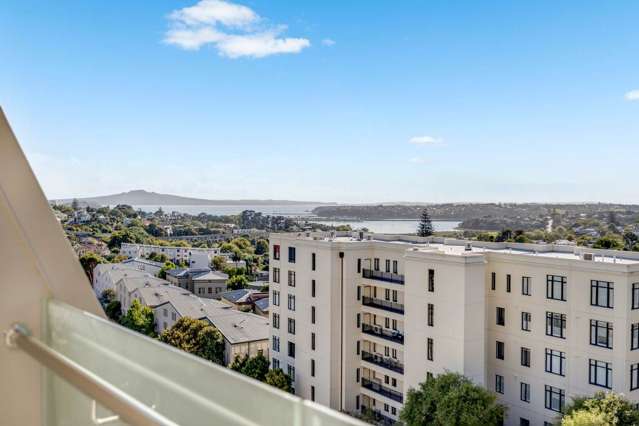 Broadway Newmarket_1