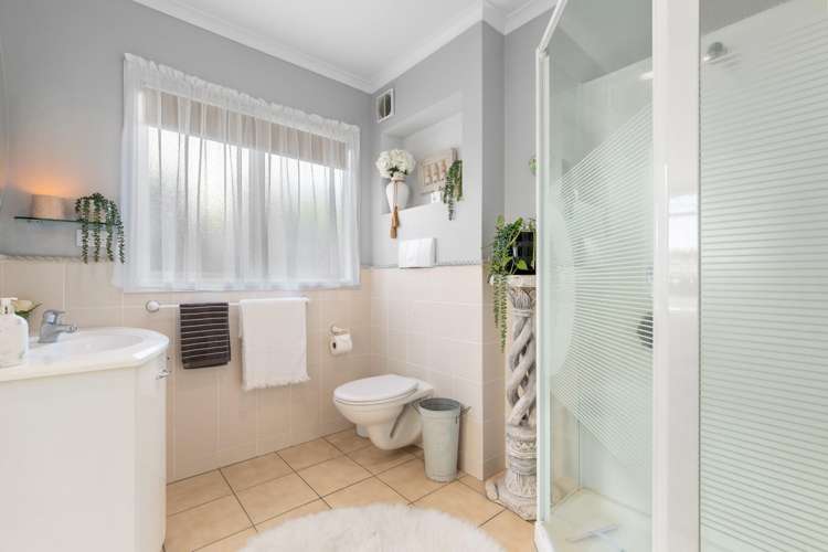 5 Downing Place Welcome Bay_29