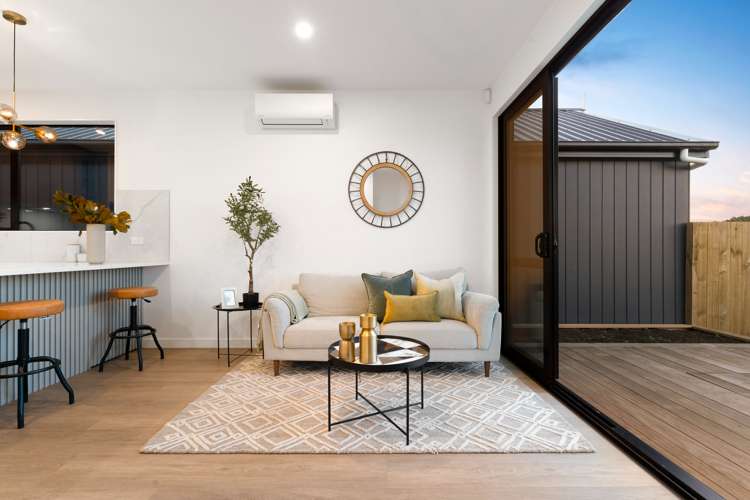 72 Puwha Street Massey_5