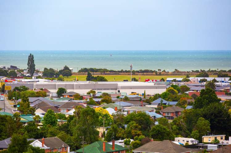 20 Kitchener Square Highfield_59