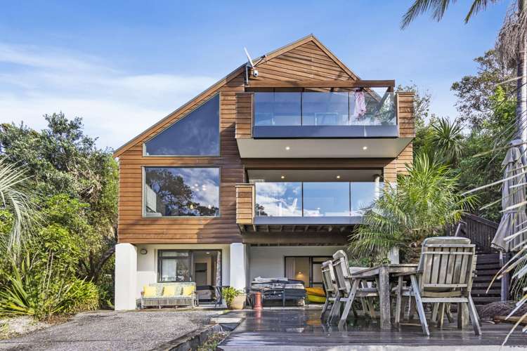 12 Hibiscus Avenue_0