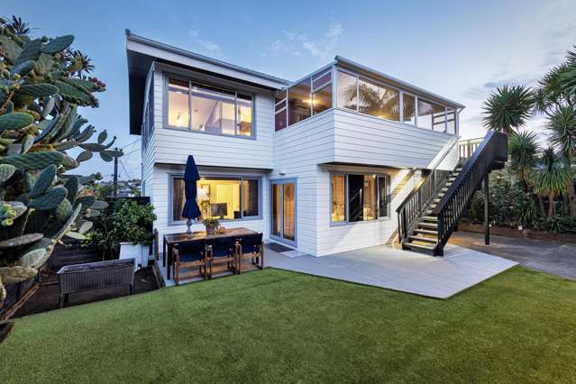 A step up into Kohimarama – rare opportunity!
