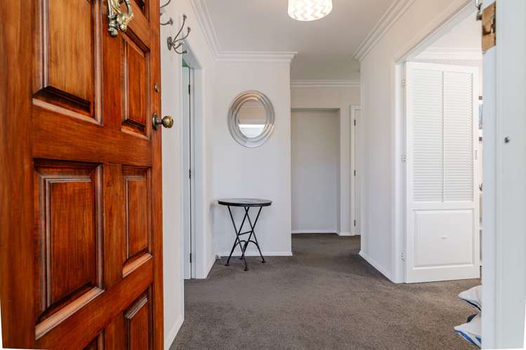 2 Linmor Place Terrace End_23