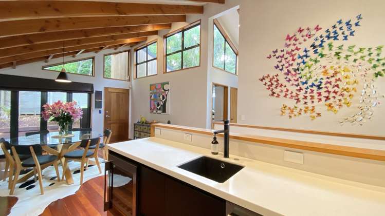 31 York Road Titirangi_5
