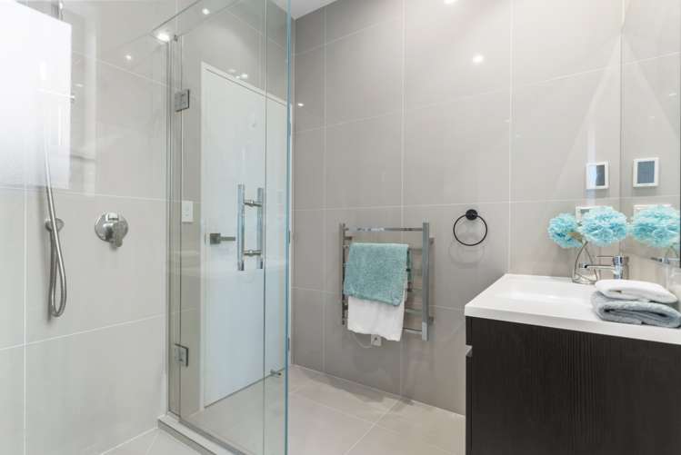 8 Koroheke Road Takanini_17