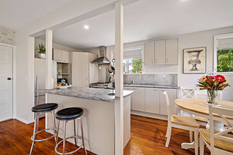 6 Wilding Street Saint Martins_8