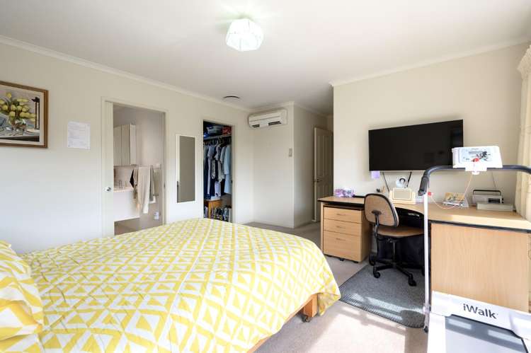 15 Teal Place Pyes Pa_19