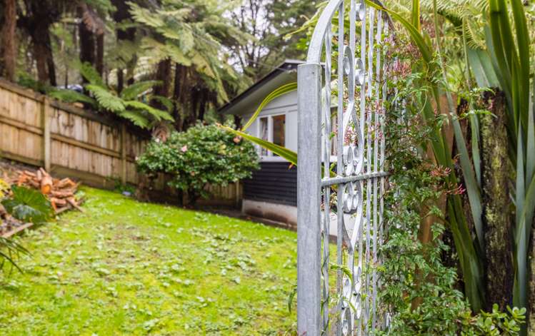 283 Huia Road Titirangi_10