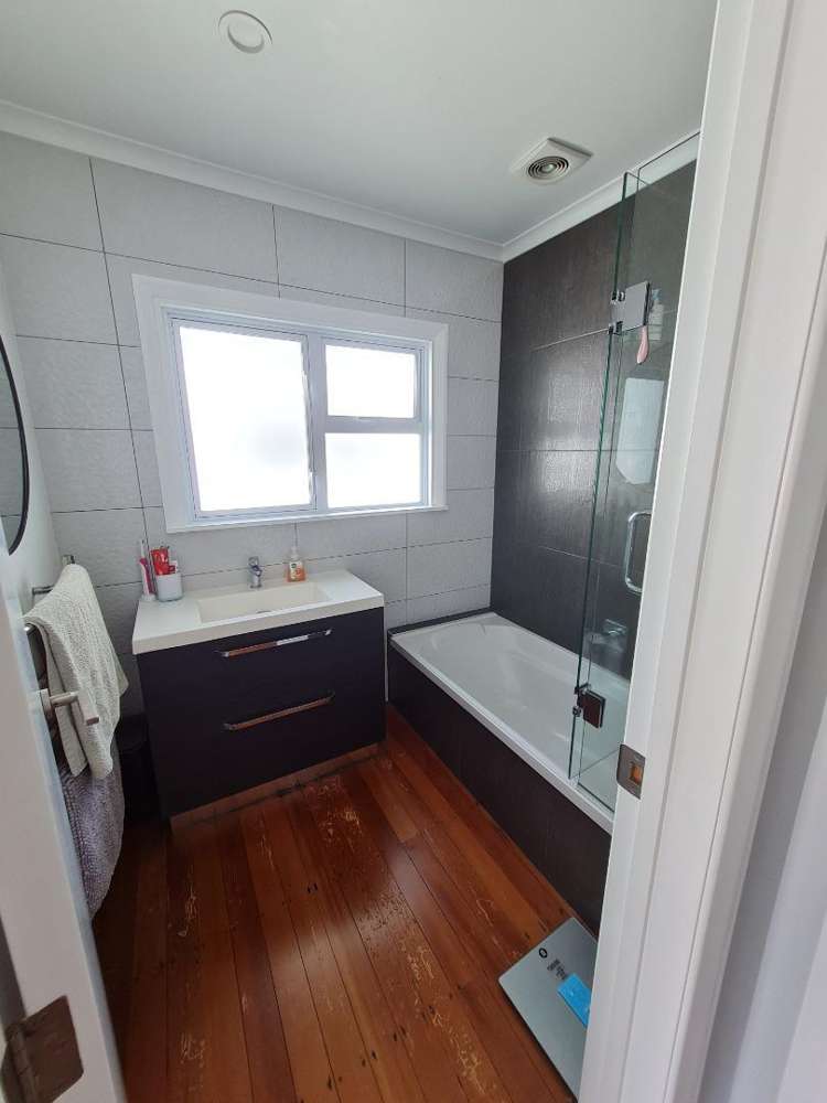 8 Solway Terrace Bell Block_14