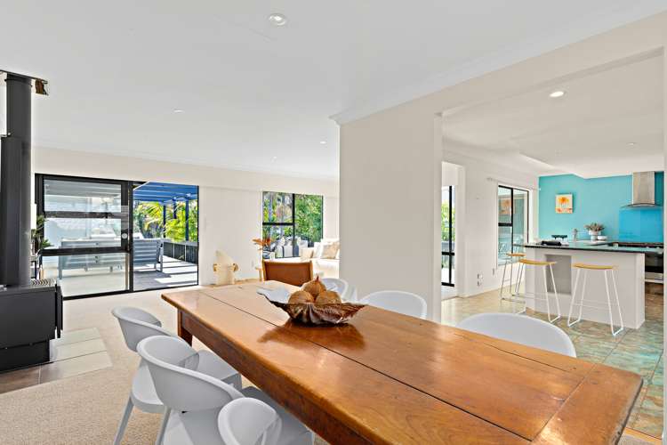 27 Riverside Drive Point Wells_11