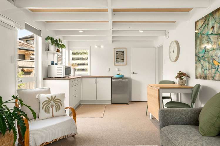 73 Grace Road Avenues_22