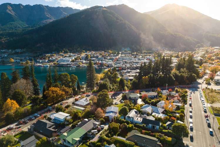 9 Brisbane Street Queenstown_9