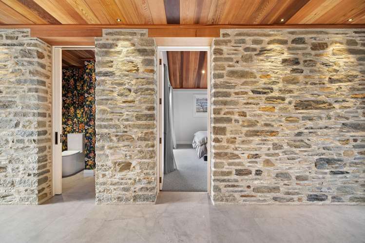 9c Caernarvon Street Arrowtown_12