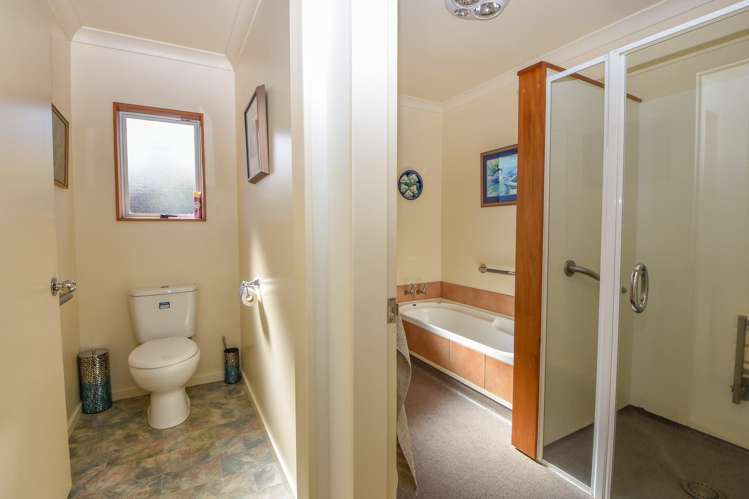 72 Pembroke Street Carterton_14