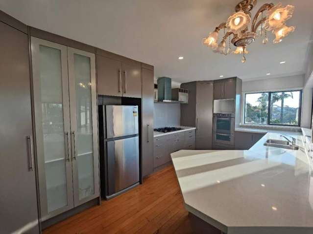 2 Mellons Bay Road 10679_4