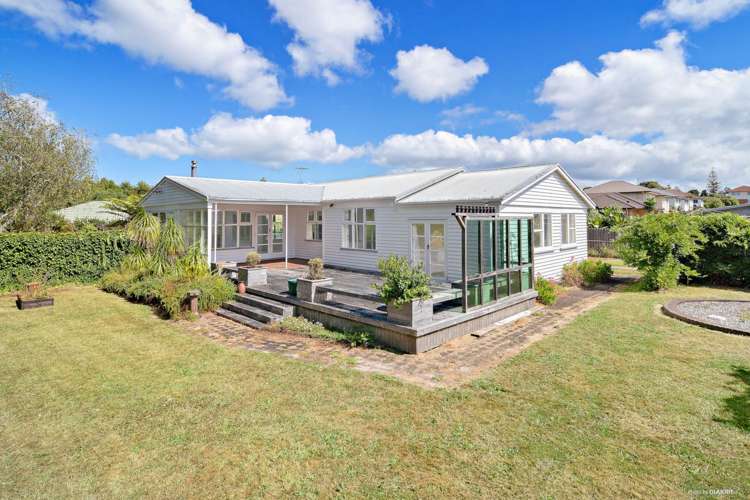 240 Hepburn Road Glendene_6