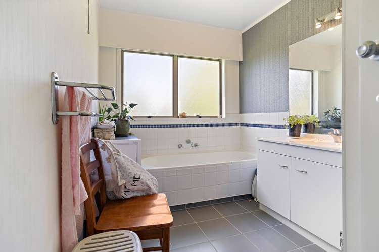 17 Benalder Crescent Tokoroa_8