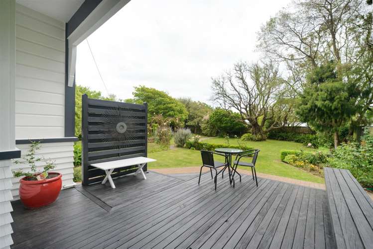 27 High Street Bulls_7