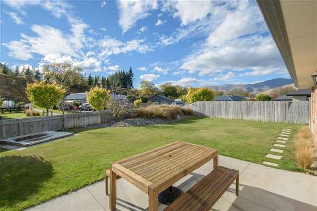 10 Ada Place Dalefield/Wakatipu Basin_1