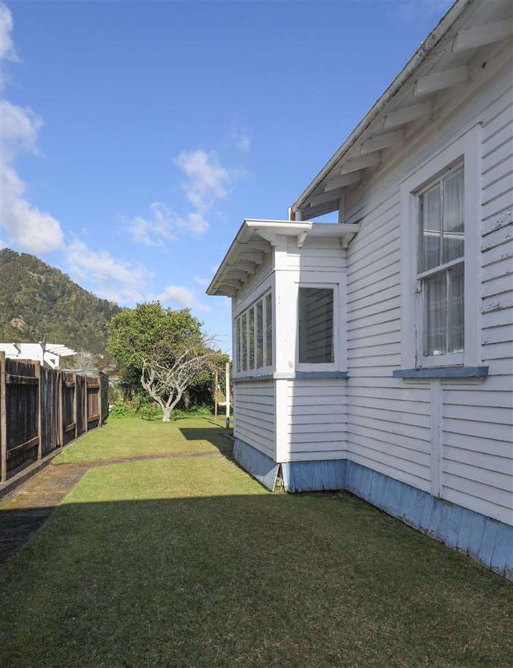 7 Russell Avenue Te Aroha_24