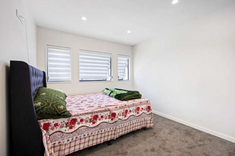 4 Shahkot Way Papatoetoe_10