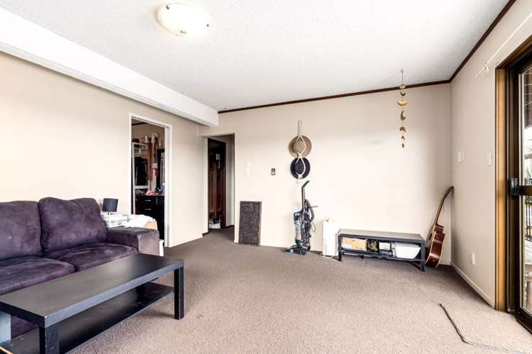 86 Mackesy Road Parahaki_17