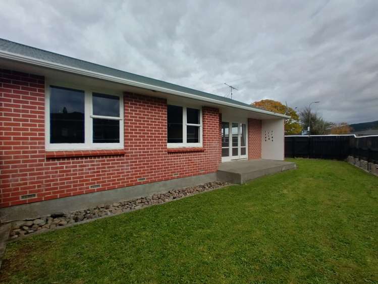 1/7 Mitre Grove Trentham_10
