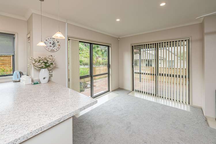 18/2 Caversham Road_5